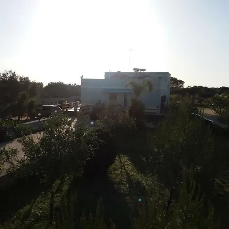 Le Due Cisterne Di Vizzino Gianna * Vernole