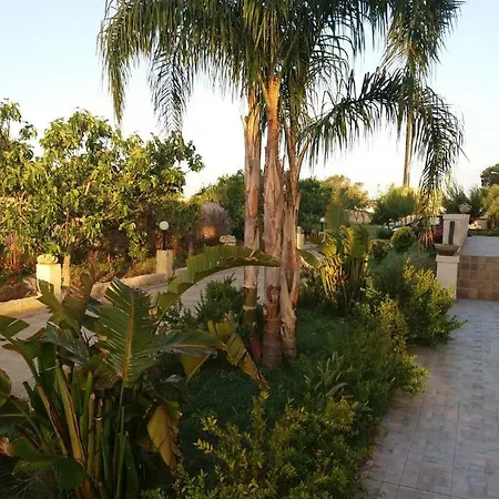 Le Due Cisterne Di Vizzino Gianna Bed and Breakfast