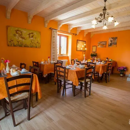 Bed and Breakfast Le Due Cisterne Di Vizzino Gianna Vernole